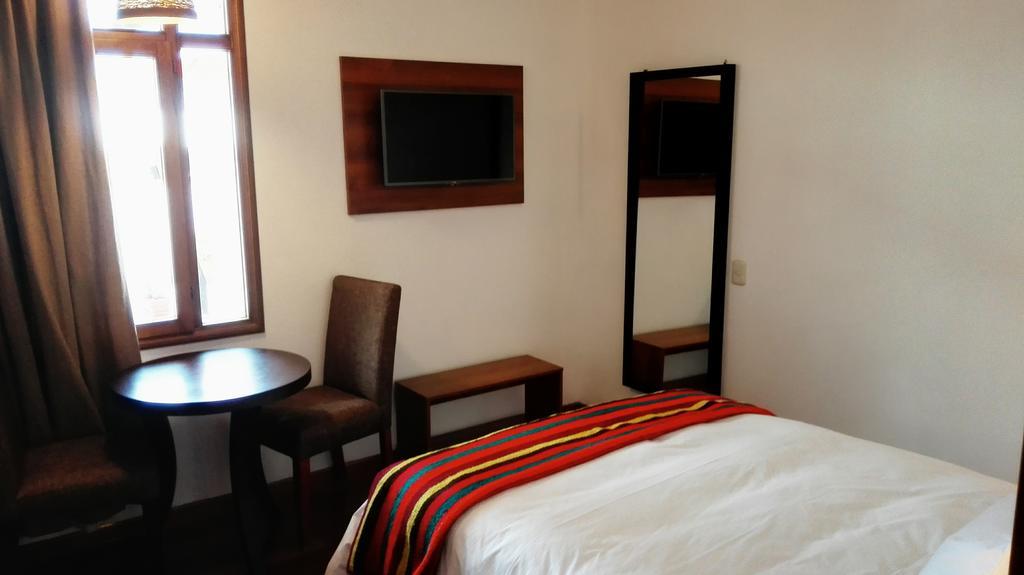 La Aurora Hotel Huaraz  Quarto foto